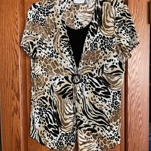 Alfred dunner ladies top size large
Excellent condition